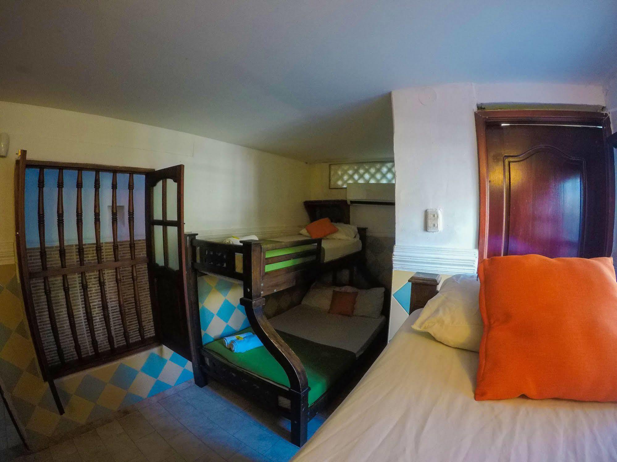 Marlin Hostel Kartagena Zewnętrze zdjęcie