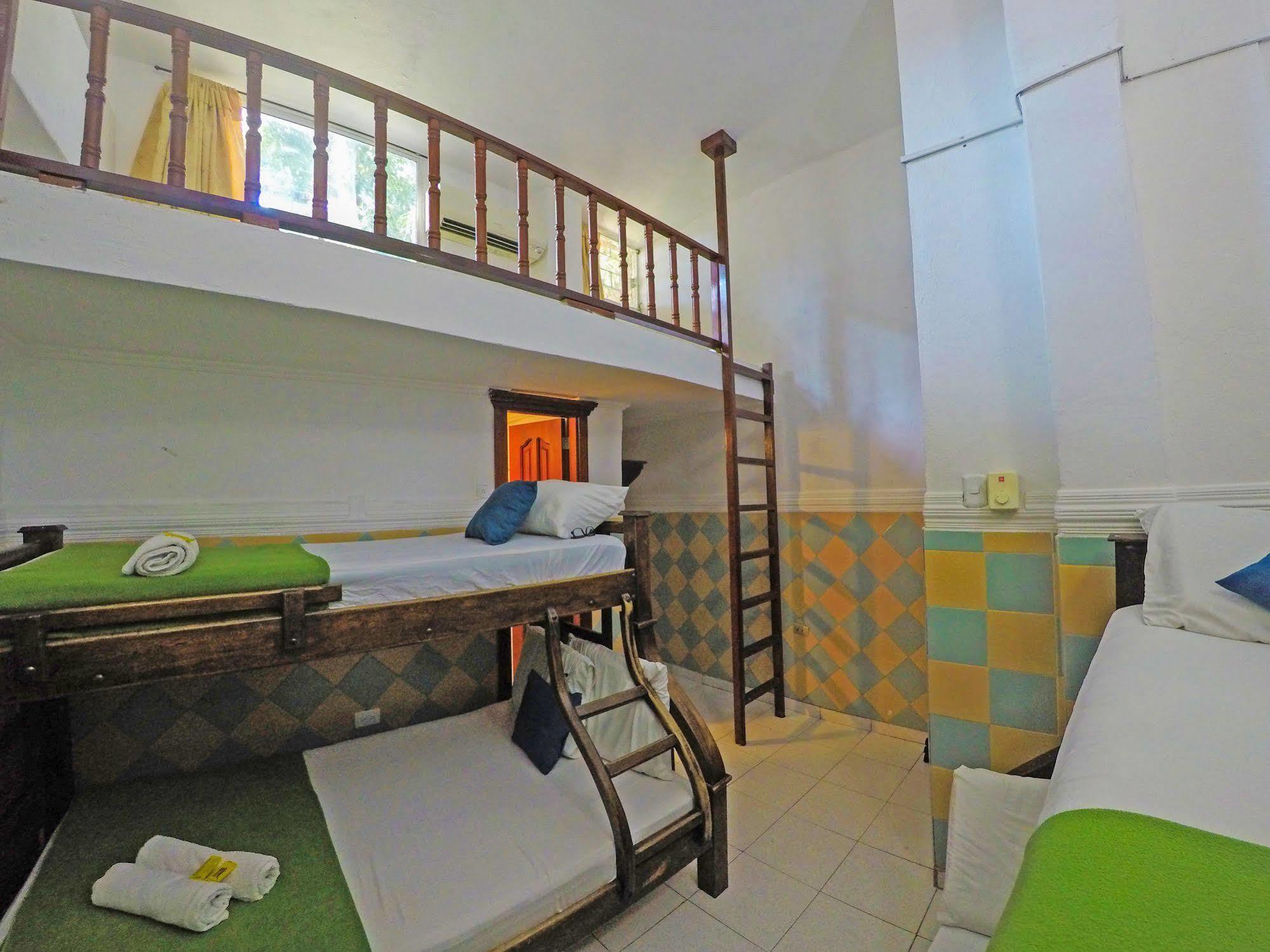 Marlin Hostel Kartagena Zewnętrze zdjęcie