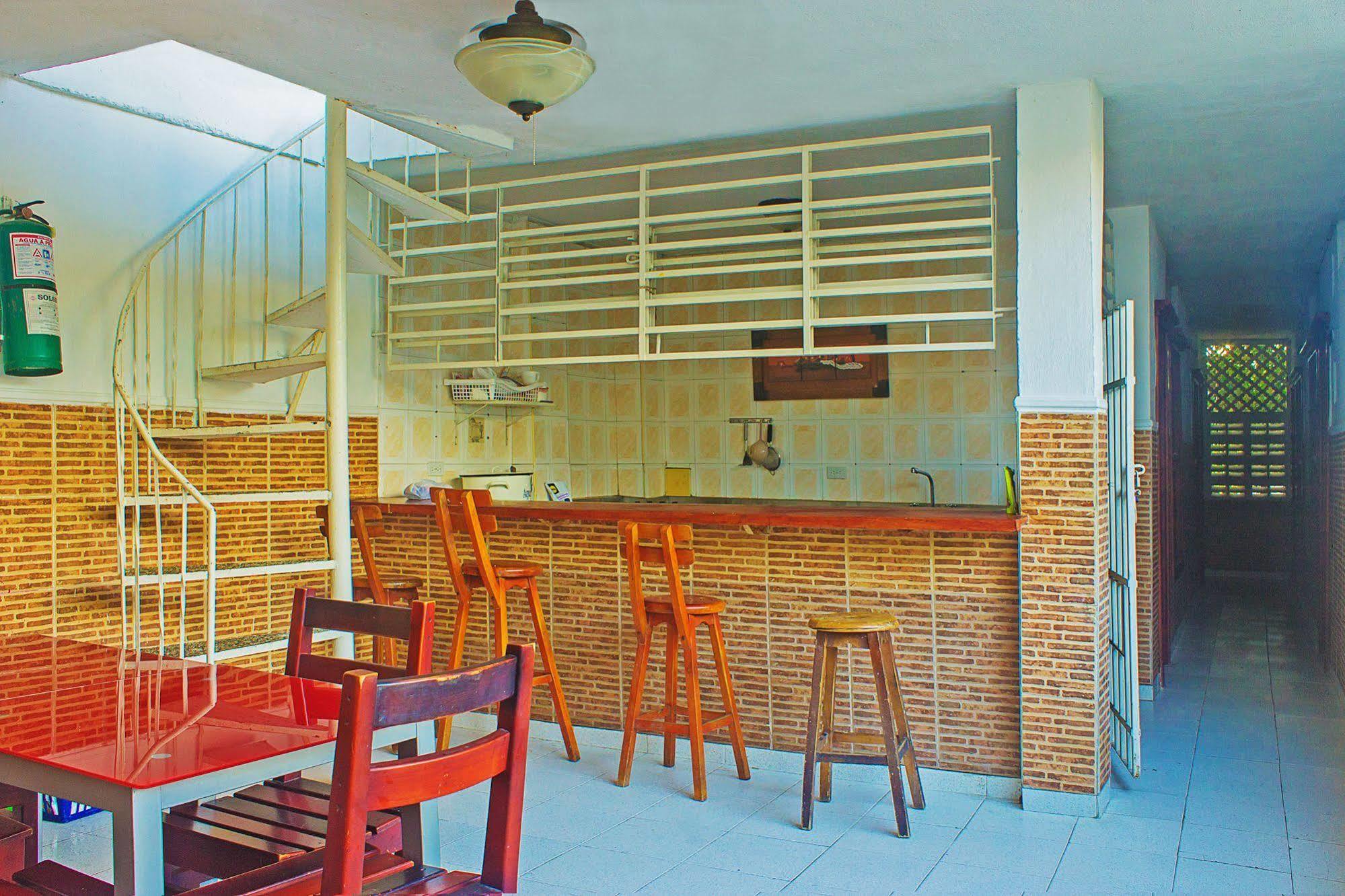 Marlin Hostel Kartagena Zewnętrze zdjęcie
